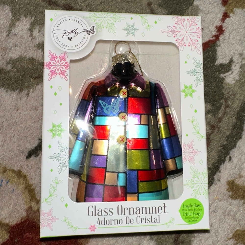 Exclusive Dolly Parton Coat of Many Colors Christmas Ornament NIB 2025